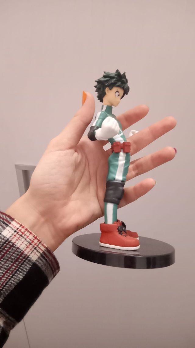 Statuetta Deku (my hero academy)