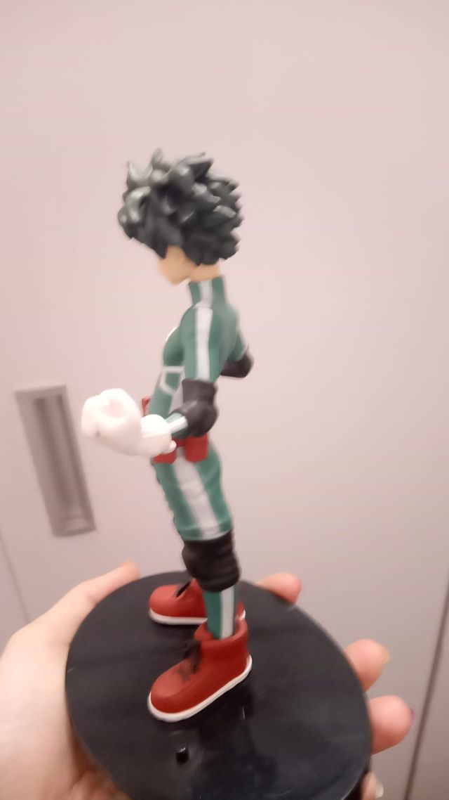 Statuetta Deku (my hero academy)