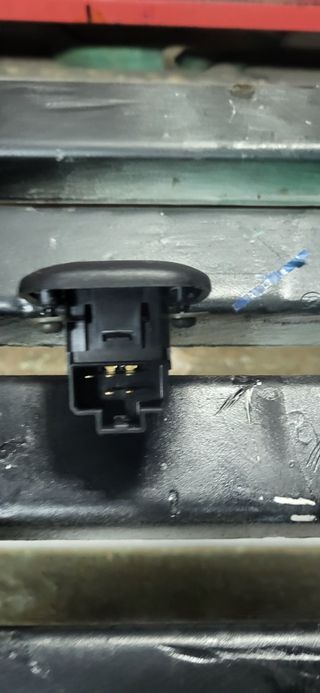 interruptor elevalunas terrano 