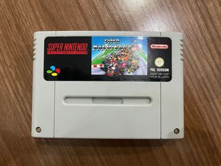 Consola Super Nintendo con 5 juegos
