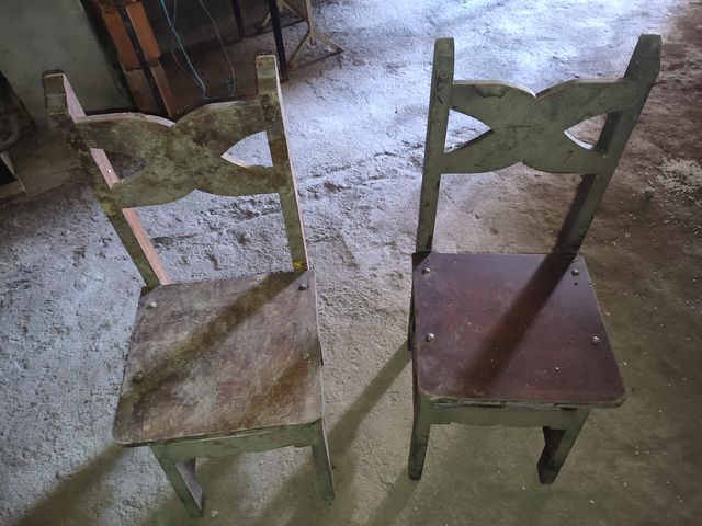 SILLAS MADERA MACIZA SAPELI ARTESANALES