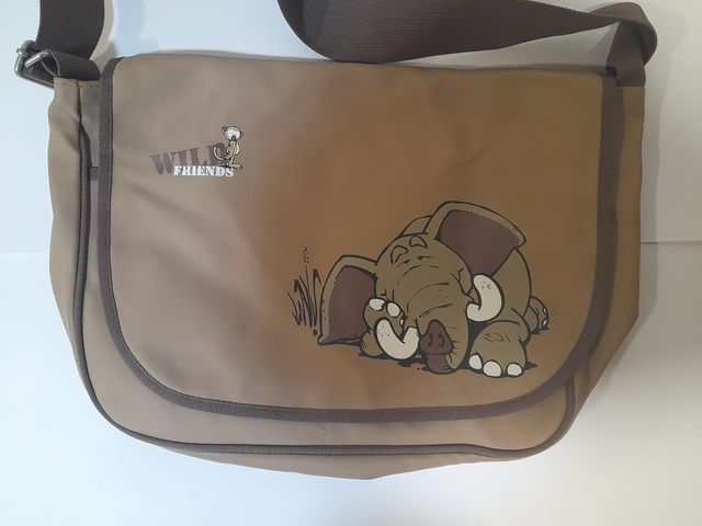 Bandolera juvenil Wild friends de Nici al hombro