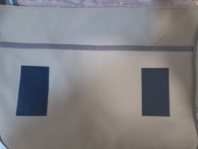 Bandolera juvenil Wild friends de Nici al hombro