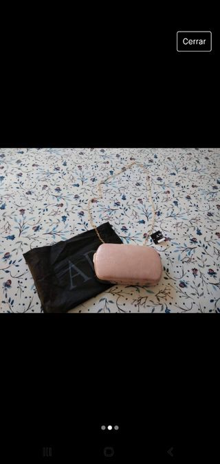 Clutch para celebraciones.