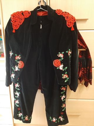 Traje contrabandistas mujer