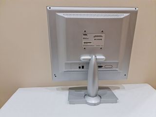 Monitor LCD Haier 17" mod. L157