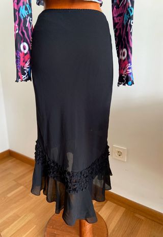 Vintage Y2K falda negra asimétrica talla S