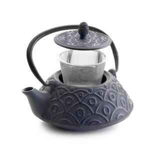 TETERA MODELO MALASYA HIERRO FUNDIDO 0.8 L