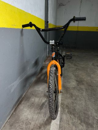 Bicicleta BMX