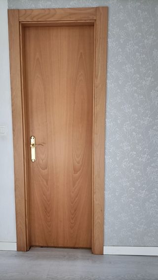 Puertas madera macizas