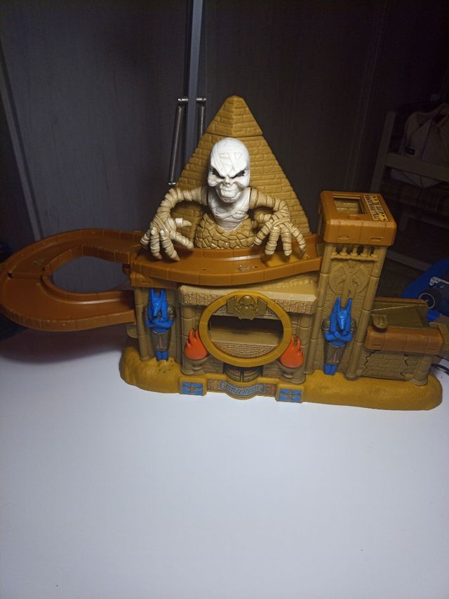 Matchbox mummia mummy gold