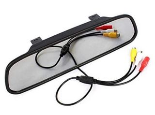 Espejo interior con pantalla