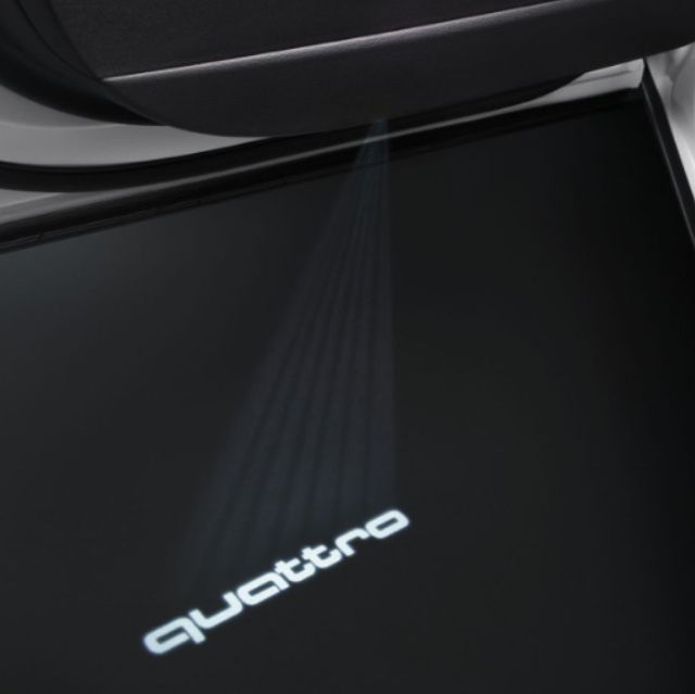 Luz audi quattro
