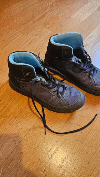 Botas montaña Quechua gris talla 37