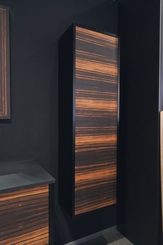 MUEBLE DE BAÑO CON ESPEJO