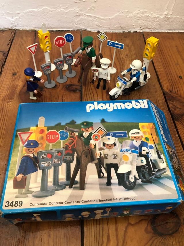 Playmobil 3489, Policias