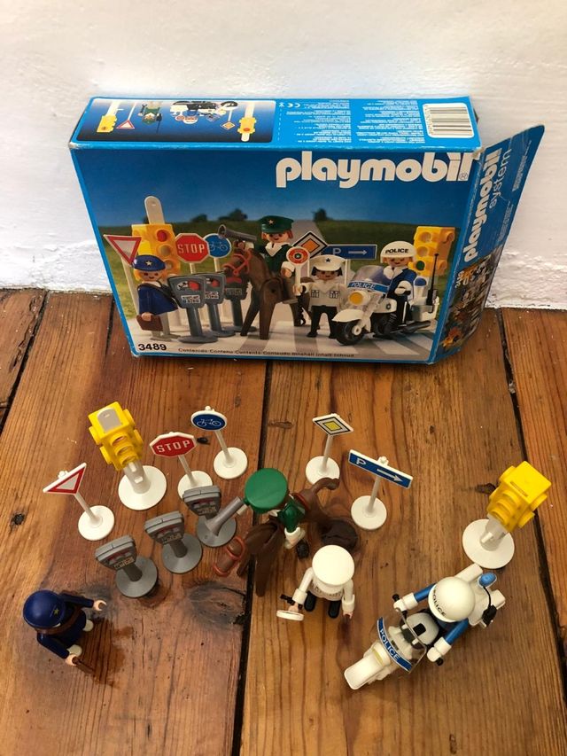 Playmobil 3489, Policias