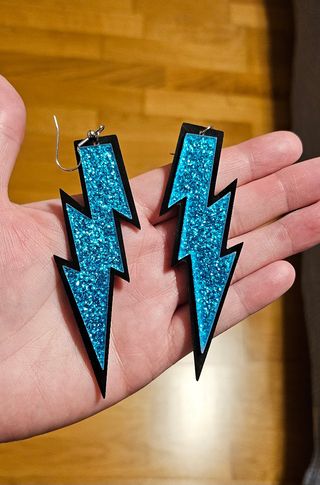 Pendientes retro rayo azul brillante