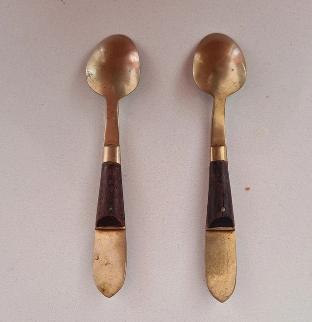 Set di due cucchiaini del Regno di Siam