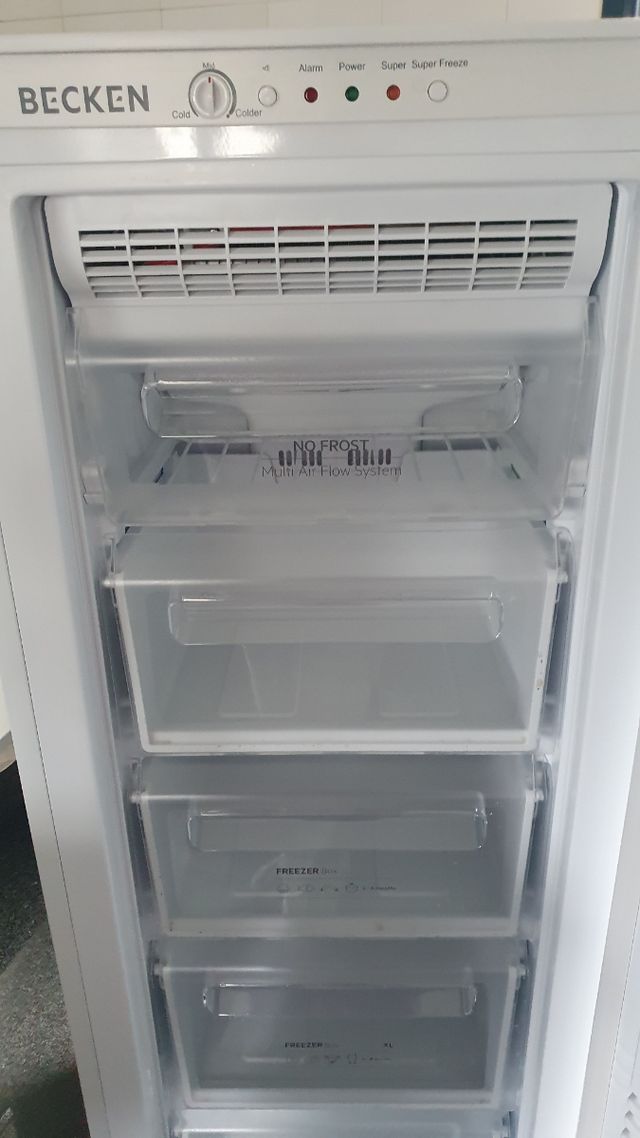 Congelador Becken 150L