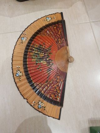 Antiguo abanico A