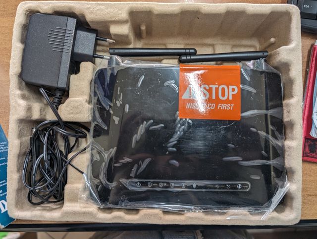 D-Link Wireless N300 Adsl2+ Modem Router