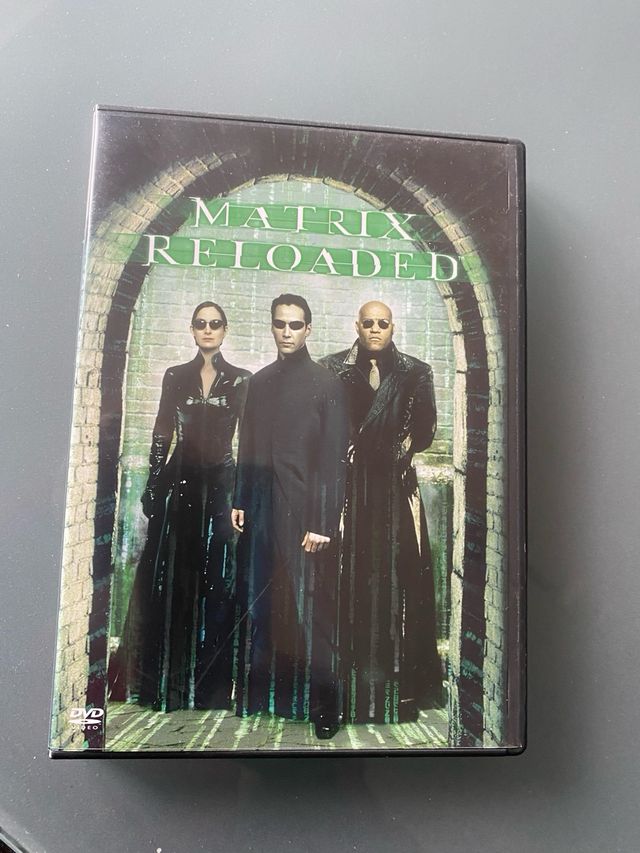 Pelicula de culto.DVD. “Matrix: Reoladed”.