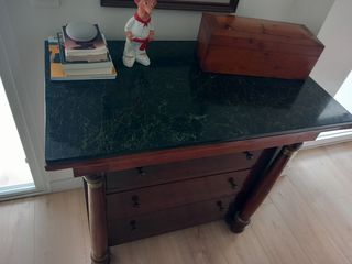 Cómoda antigua vintage 4 cajones madera maciza