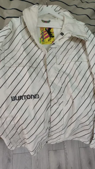 Se vende cazadora nieve Burton