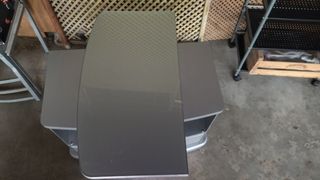 MESA DE  TELEVISIÓN