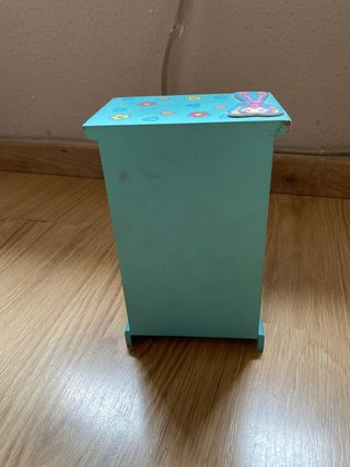 Pequeño mueble de 3 cajones para joyas