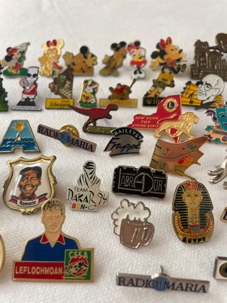 lote pins variados
