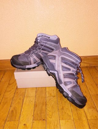 Botas de montaña