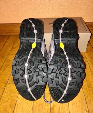 Botas de montaña