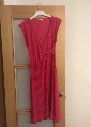 Vestido fucsia Sfera