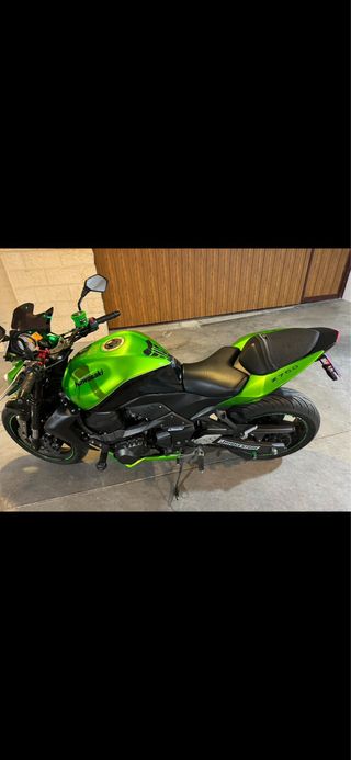 Kawasaki z750 ( finales del 2009)