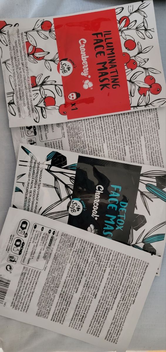 Make Up Set Bulk Buy - perfume, sponge, mask