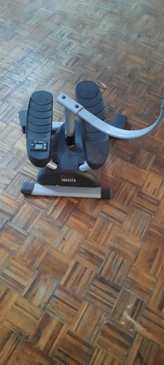 Maquina cintura piernas