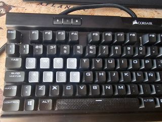 Teclado Corsair K70 MK2 RED