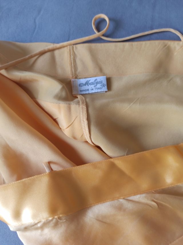 Top spalline Malizia La Perla seta pura gialla