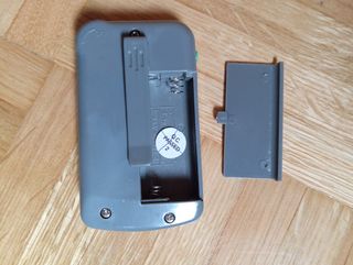 Especial apagones. Mini Radio UNITEC