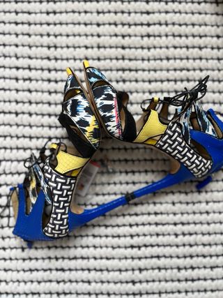 Sandalias Multicolor simil Azzaro
