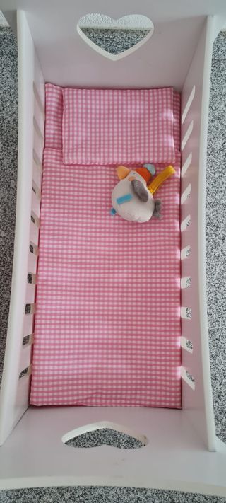 Cuña/cama para muñecos