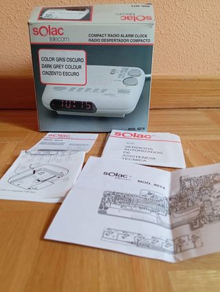Radio Reloj Despertador SOLAC para mesita de noche