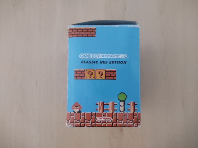 📦 Caja de Gameboy Advance SP Edicion Limitada NES