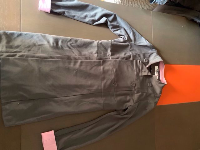 Levita rosa y gris Kling