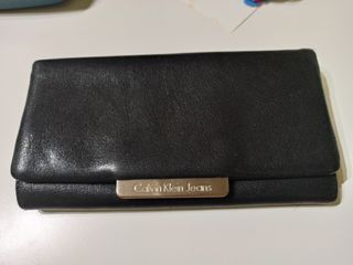 Cartera Calvin Klein de piel