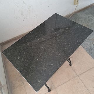 Mesa mármol restaurada Singer