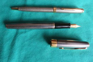 Parker plata escritorio plumas