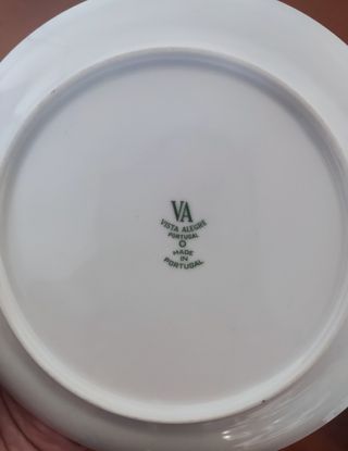 2 platos porcelana Vista Alegre